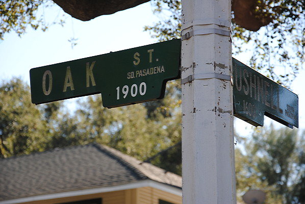 Oak St. Canopy.Bushnell To Milan.Winter