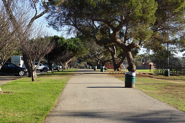 Cheviot.Park.Green.Sidewalk.05