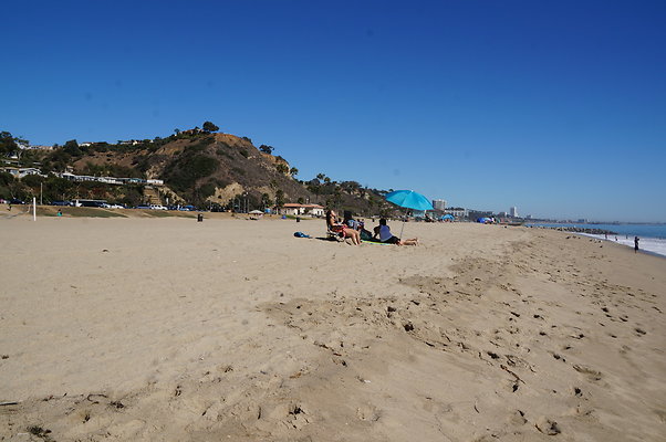 WIll Rogers.Beach.Towers.6.To.7.57