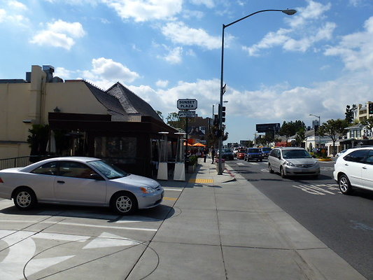 P1020895