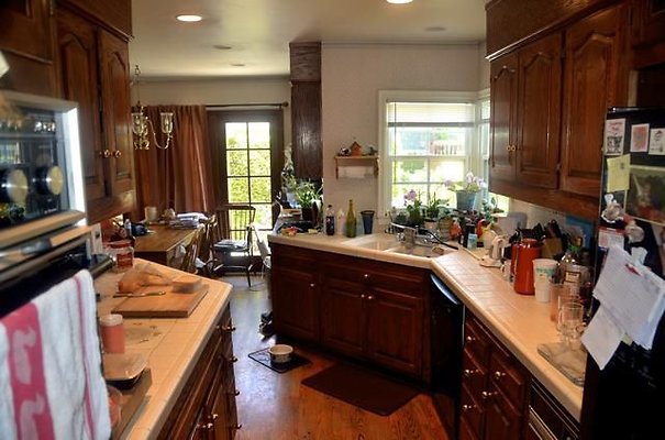 Van Nuys Homes 120