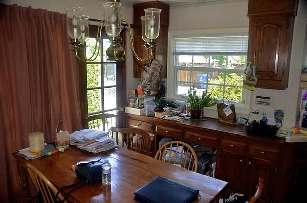 Van Nuys Homes 122