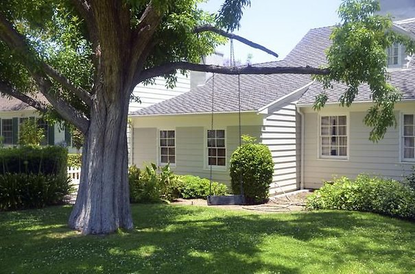 Van Nuys Homes 101
