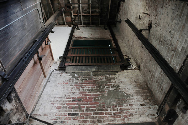 336 Studio\7aMG 0004