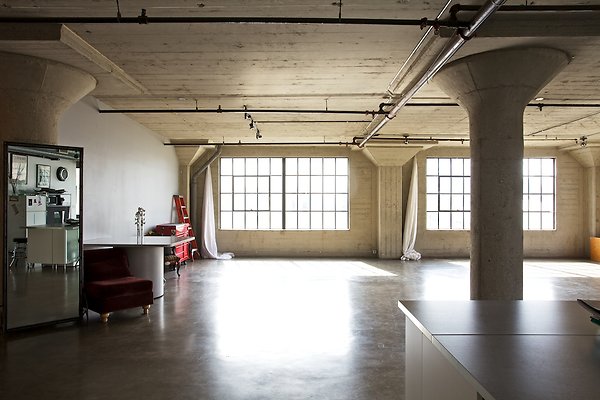 247 Loft\2adscn 012