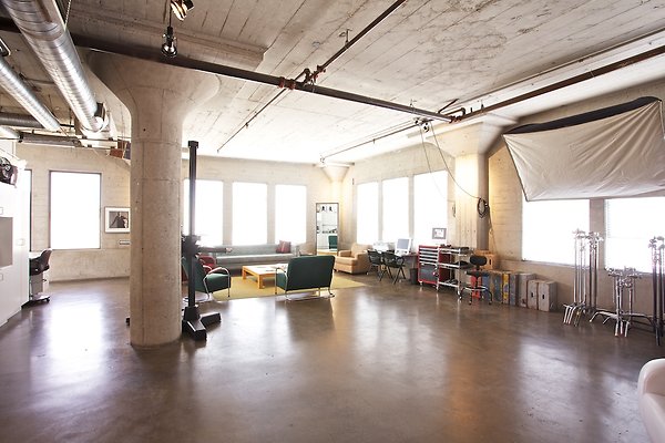 247 Loft\3edscn 040