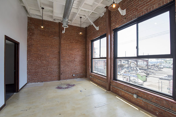 Bay.St.Warehouse.DTLA.40
