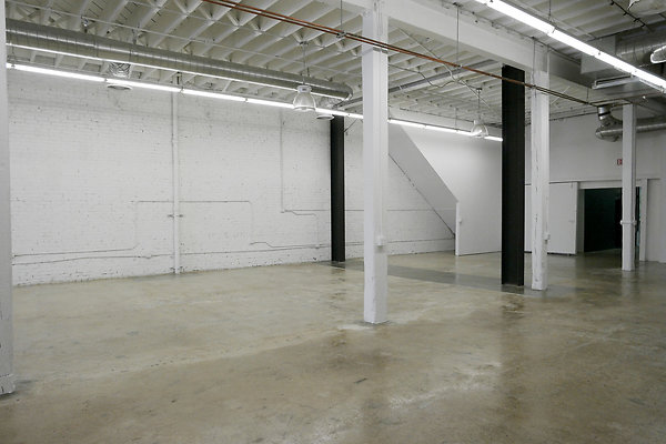 Bay.St.Warehouse.DTLA.11 - SAMSUNG CSC