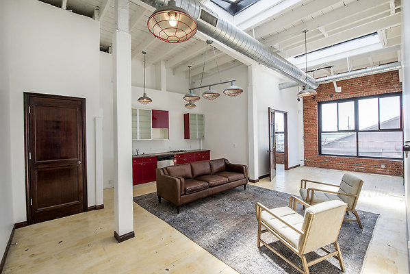 Bay.St.Warehouse.DTLA.37