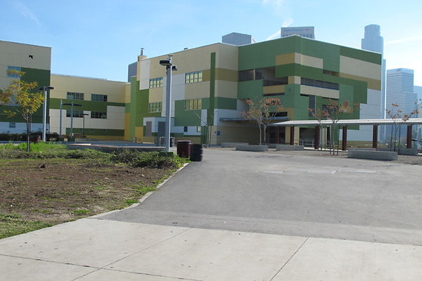 Exterior-Campus-20