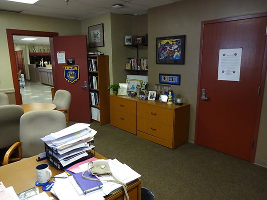 Van.Nuys.Hs.Principals.Office.07
