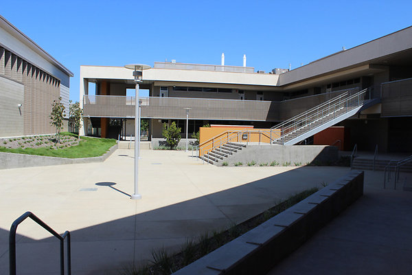 Exterior-Campus-2