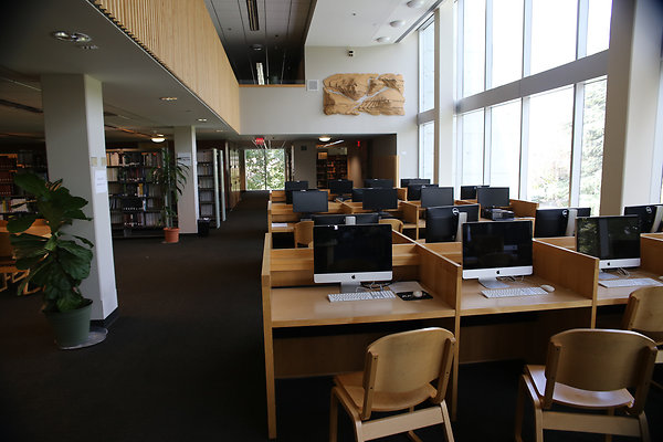Whittier.College.Library.13