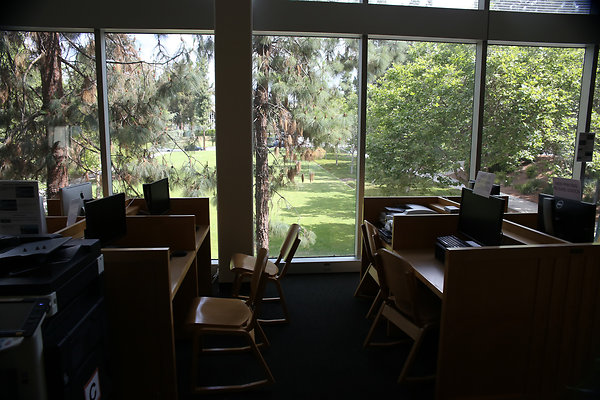 Whittier.College.Library.12