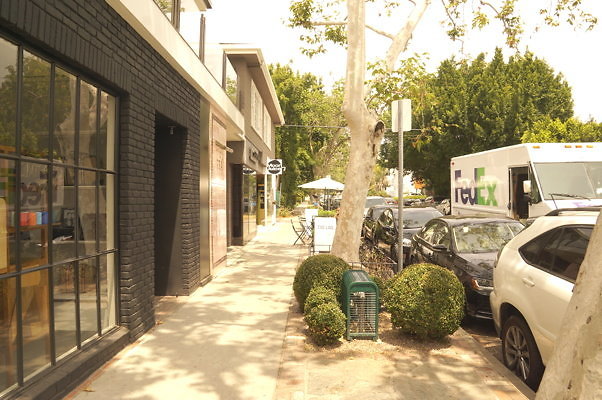 Melrose.Pl.09