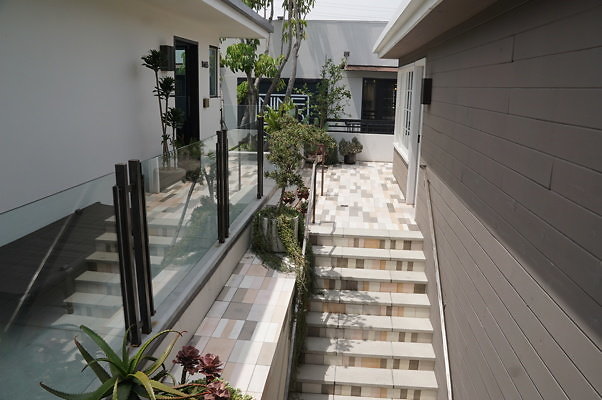 The.Line.Apts.MP.35