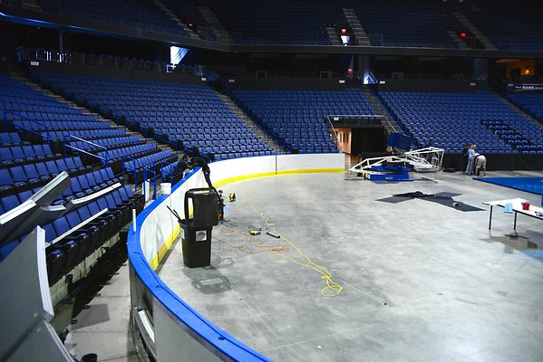 19.CBBank.Arena.Ontario