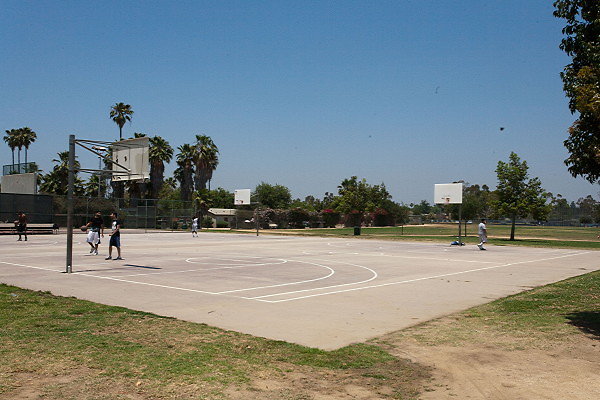 Van Nuys.SO.Park Basket Ball Ex. Courts02