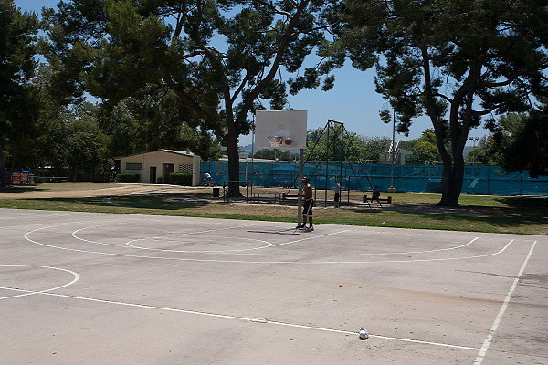 Van Nuys.SO.Park Basket Ball Ex. Courts11