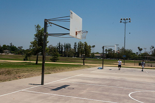 Van Nuys.SO.Park Basket Ball Ex. Courts10