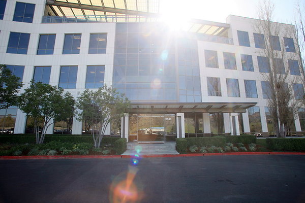 729B Front Ext 0065 1