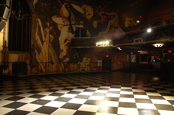 The Fonda Theater.Night Club.Bar44