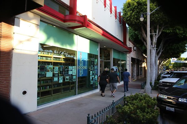 146.Streets.Whittier.Downtown