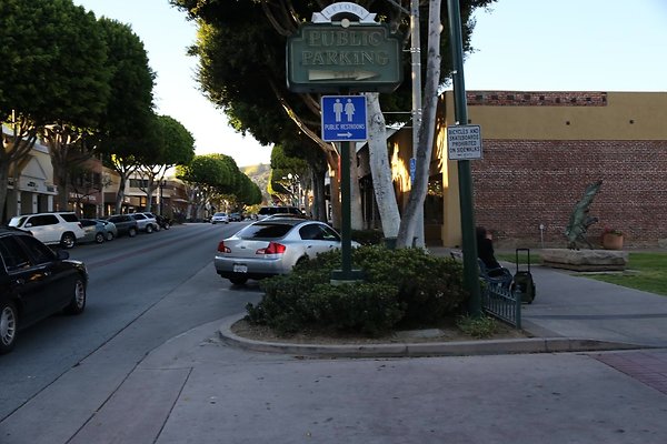 169.Streets.Whittier.Downtown