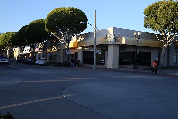 219.Streets.Whittier.Downtown