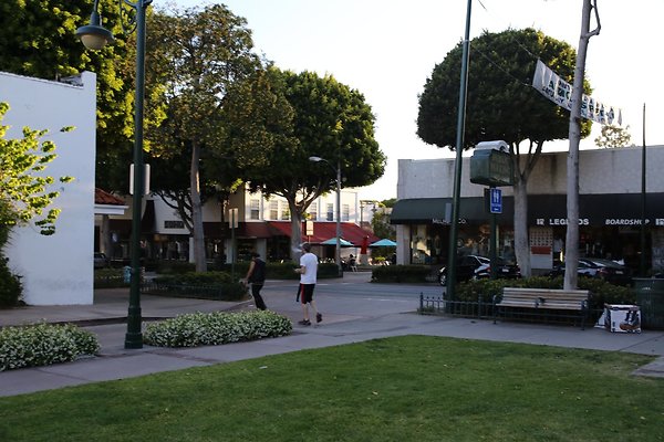 198.Streets.Whittier.Downtown