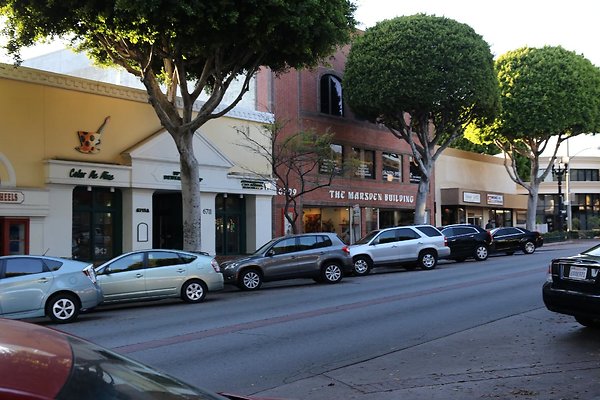 154.Streets.Whittier.Downtown