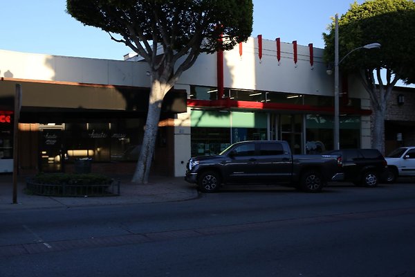 225.Streets.Whittier.Downtown
