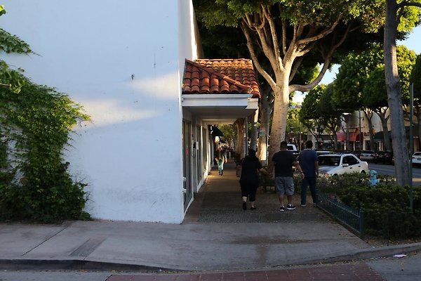 160.Streets.Whittier.Downtown