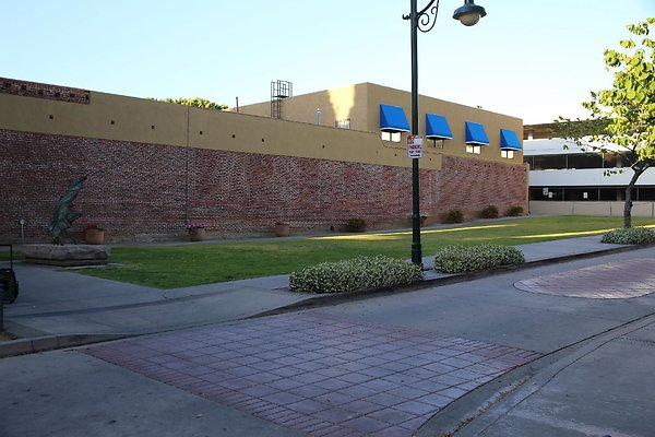 172.Streets.Whittier.Downtown