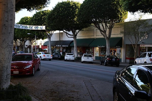 151.Streets.Whittier.Downtown