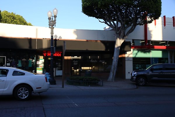 224.Streets.Whittier.Downtown