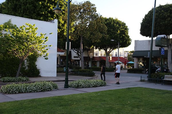 197.Streets.Whittier.Downtown