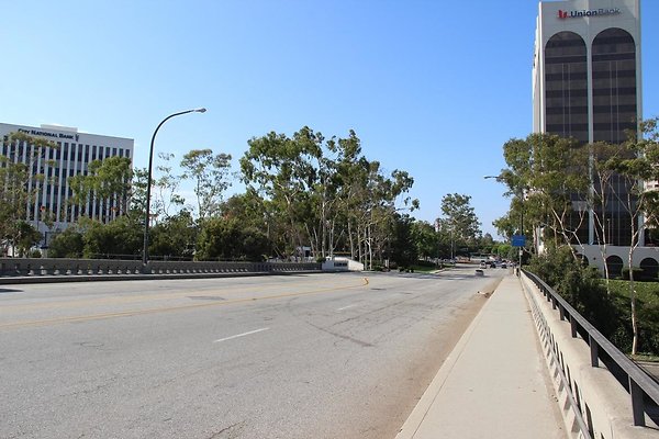 10.Steet.SW.Ocean.Blvd.South-Bridge