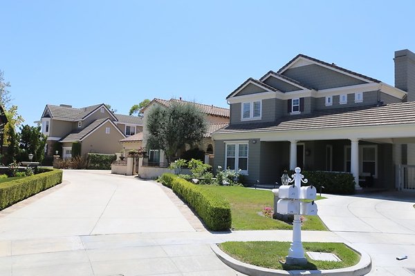 Shot-Dale-6D-OC-Aug2017-040