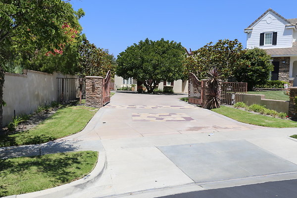 Shot-Dale-6D-OC-Aug2017-030-Num5