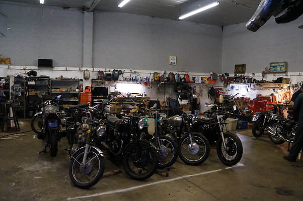 Vintage.Honda.Motorcycles.Glendale03
