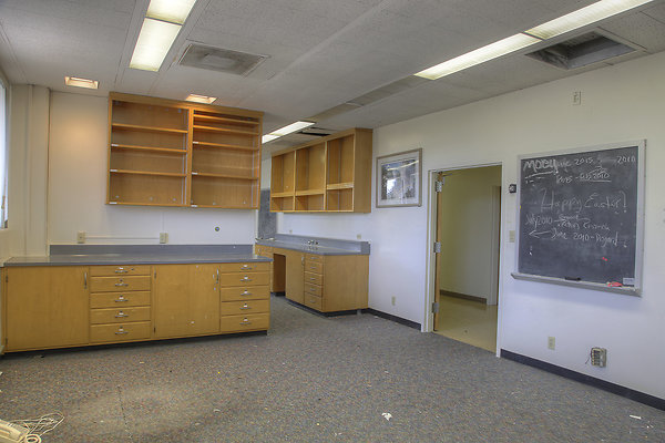 lab 243 2nd fl int4