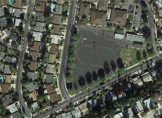 38.Neighborhood.Goya-Titian.GranadaHills