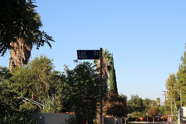 46.19409.Lull.St.Reseda