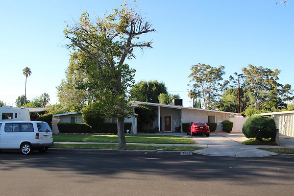 25.19409.Lull.St.Reseda