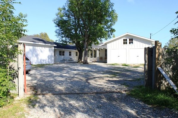 property 9563 0040