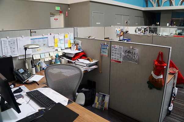 Prod.Locs.Office.3136.V.88