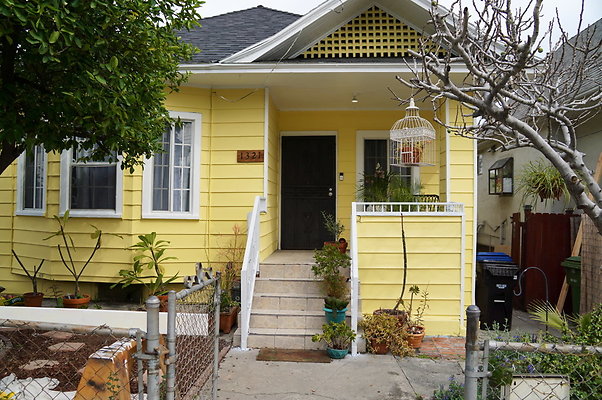 Yellow.House.ELA.23