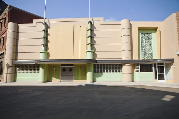 store-front-retro