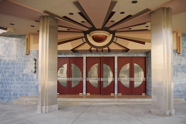 store-front-theatre-entrance